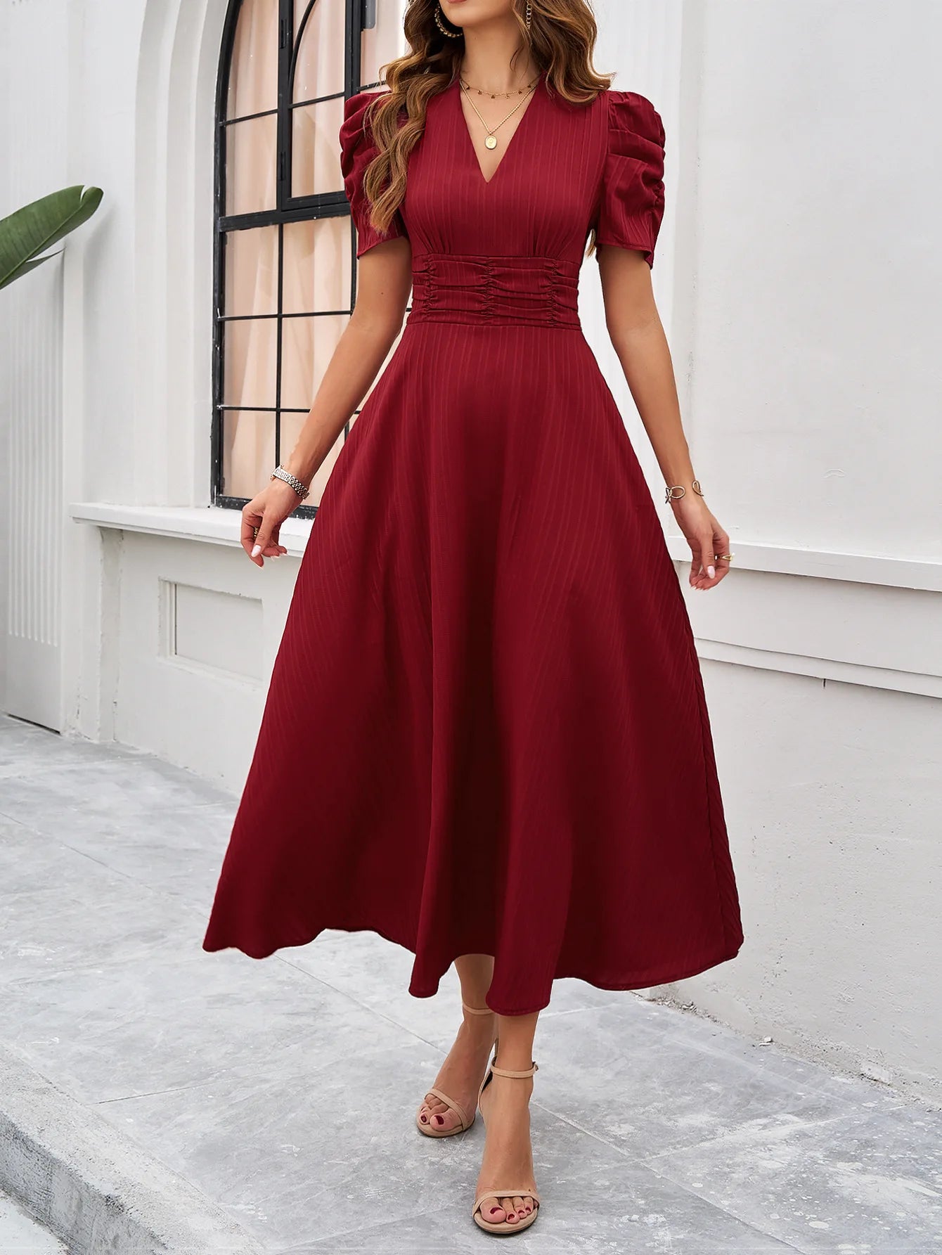 RED ELEGANT V-NECK PRINCESS DRESS