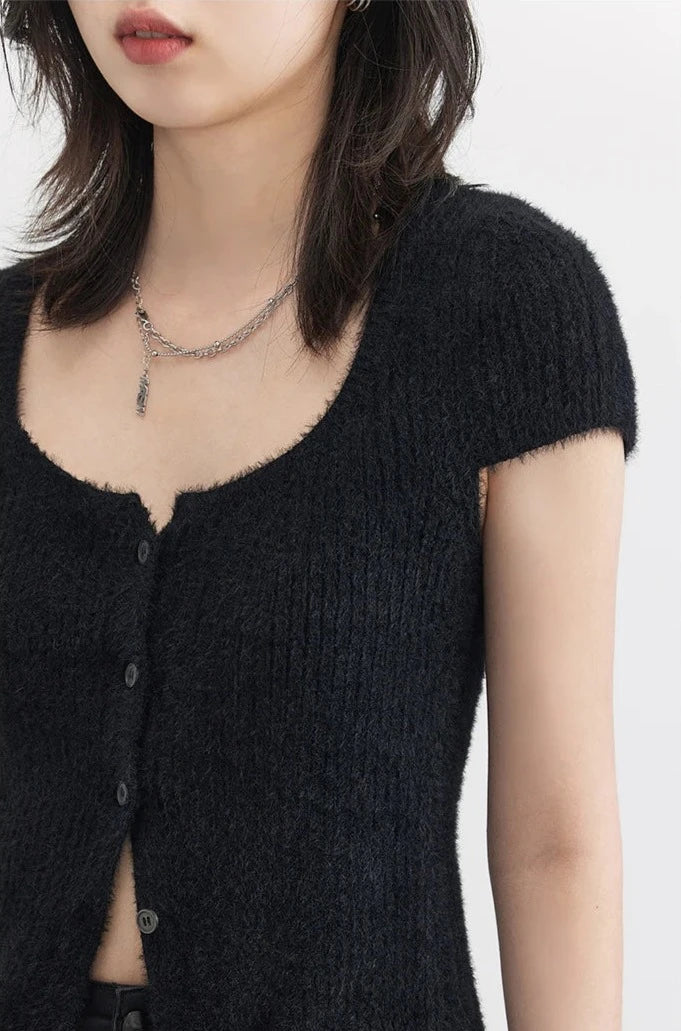 BLACK SQUARE NECK KNIT CARDIGAN