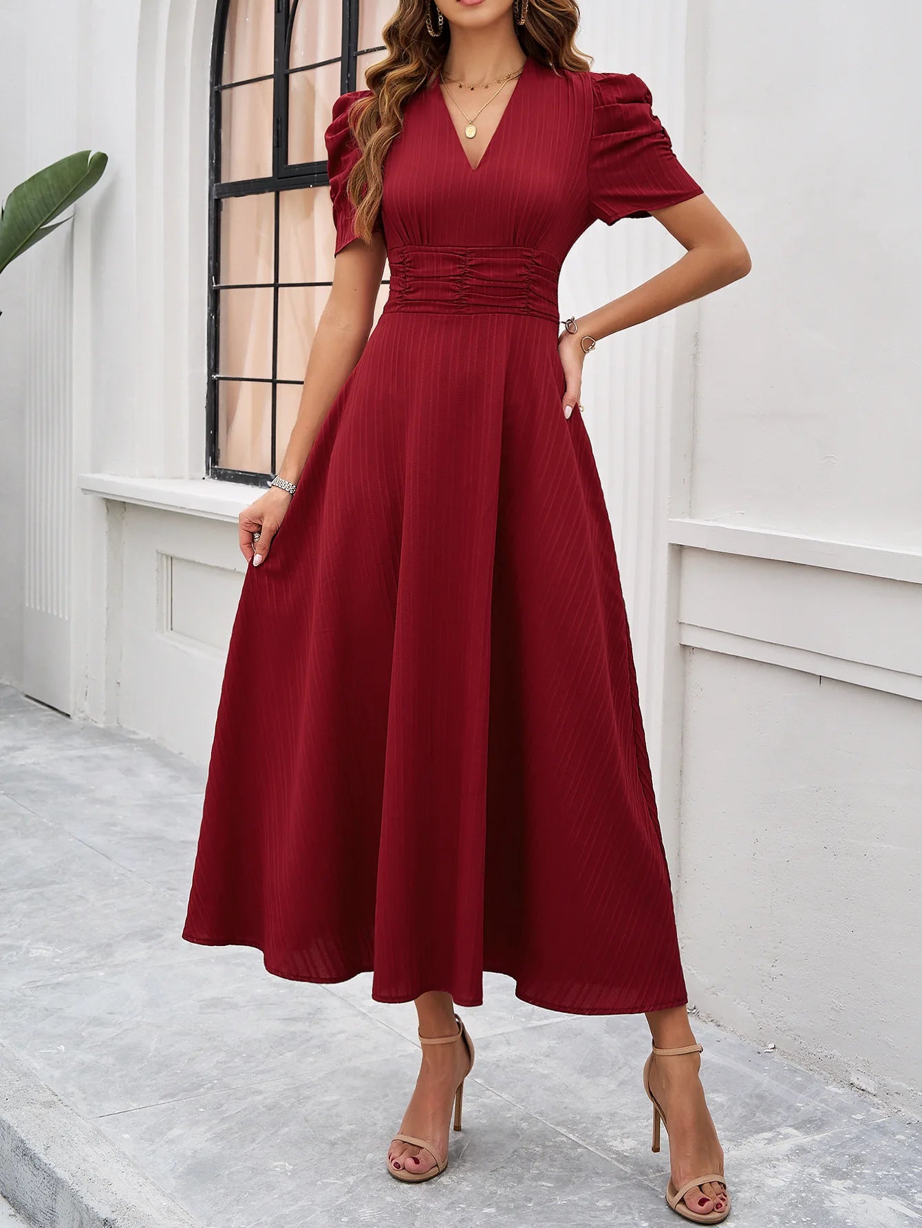 RED ELEGANT V-NECK PRINCESS DRESS