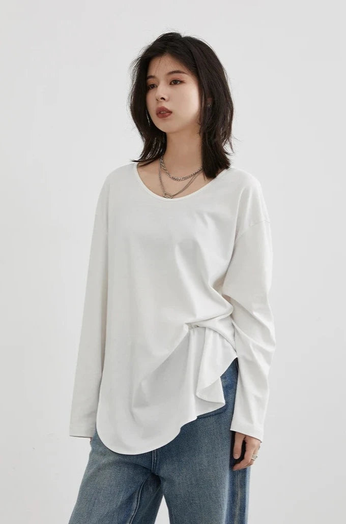 WHITE RELAXED U-NECK LONG SLEEVE TEE