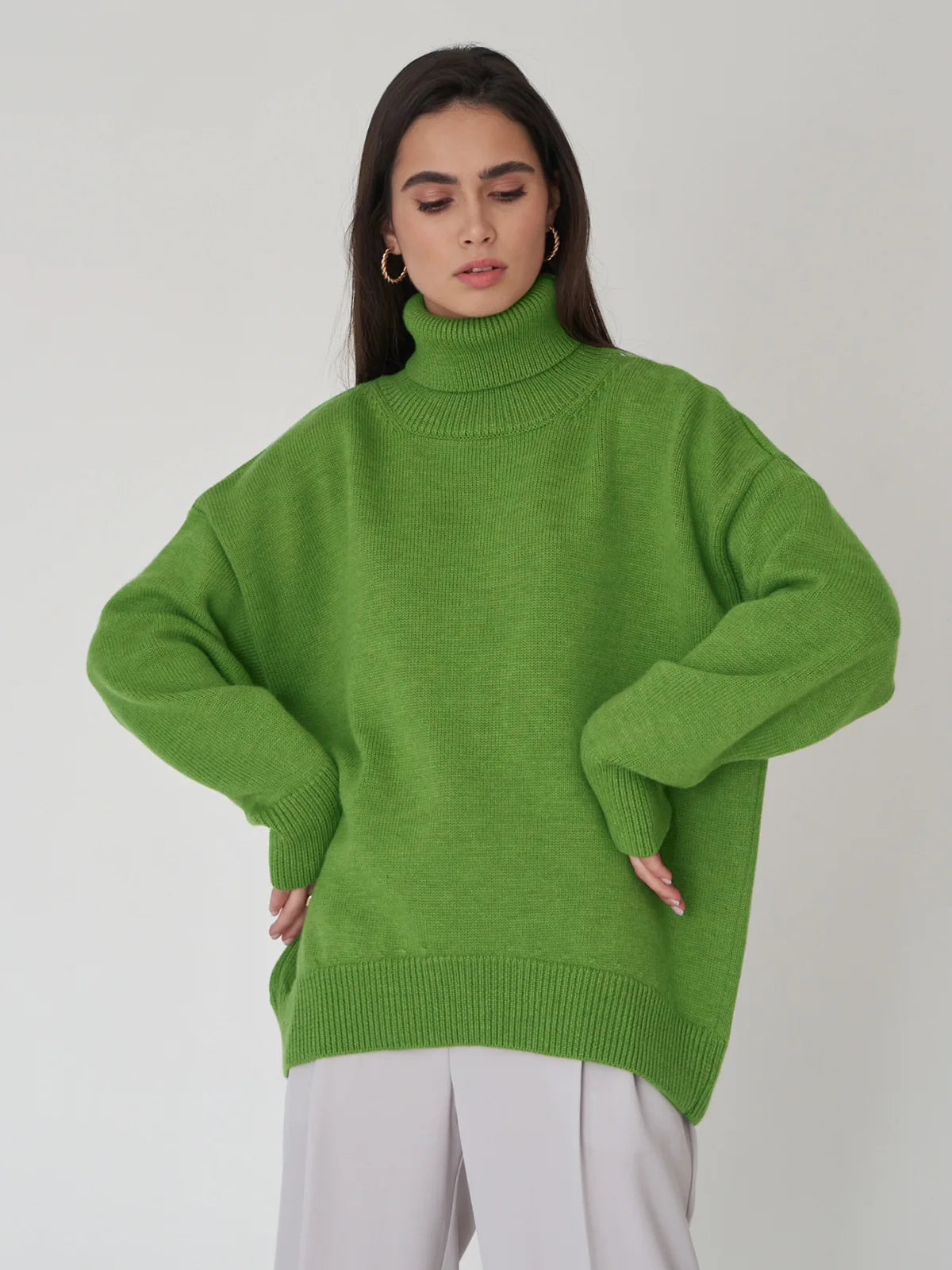 FRUIT GREEN VERSATILE TURTLENECK PULLOVER