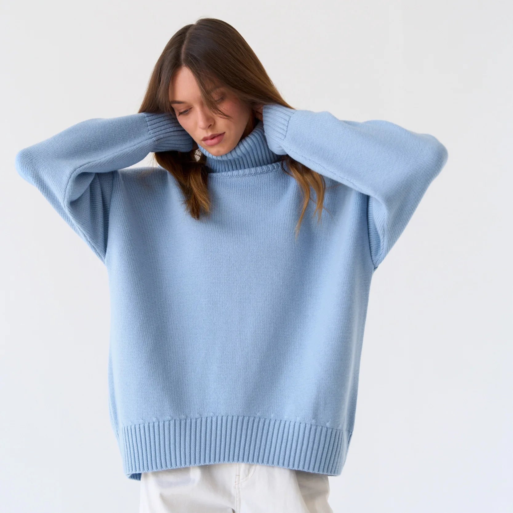 BLUE VERSATILE TURTLENECK PULLOVER