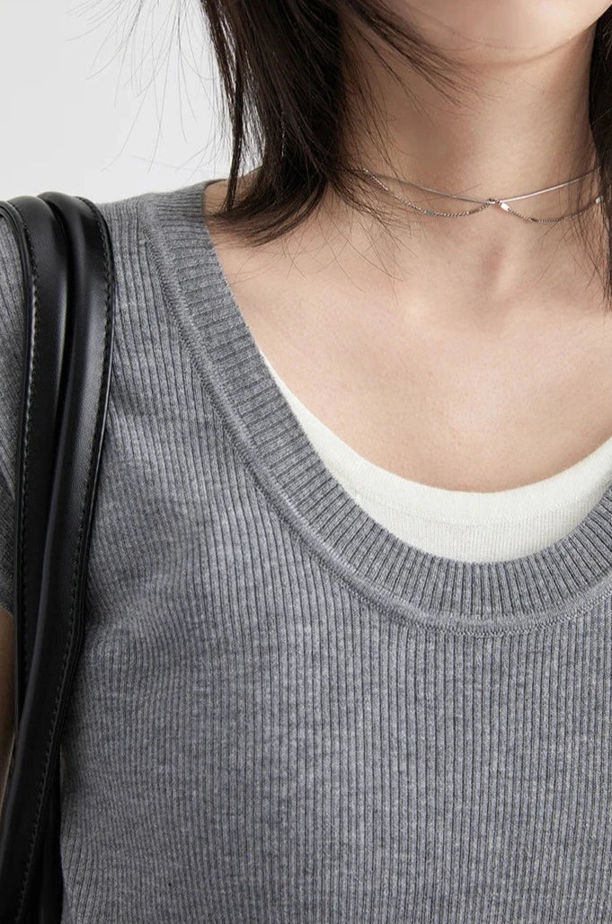 KNITTED PLEATED CASUAL TEE