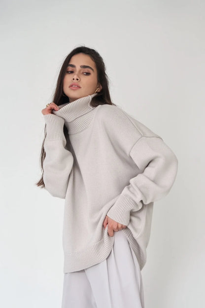 LIGHT GRAY VERSATILE TURTLENECK PULLOVER