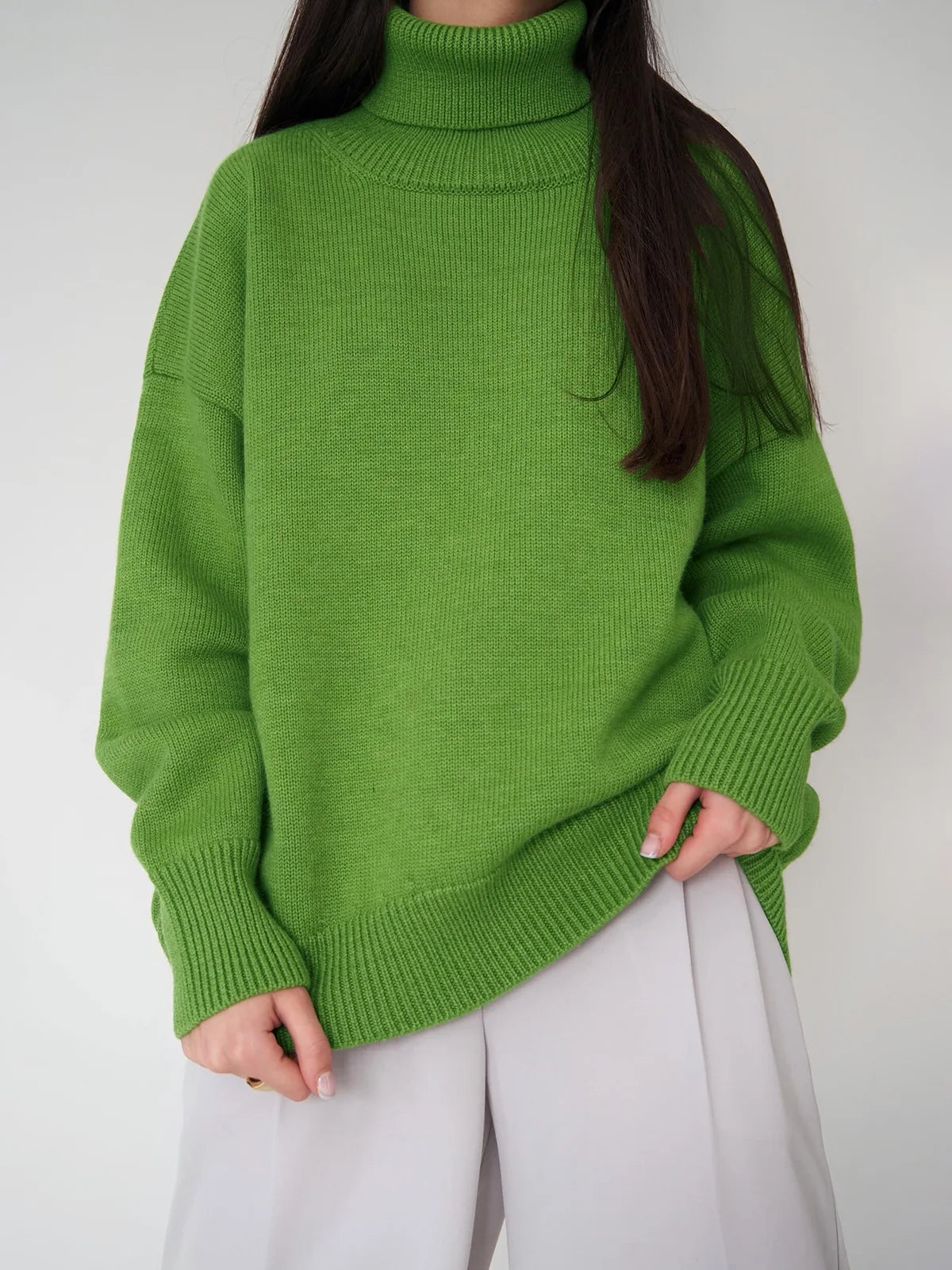 FRUIT GREEN VERSATILE TURTLENECK PULLOVER