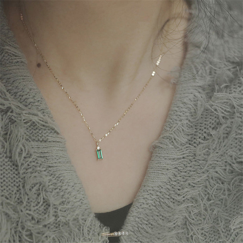 SIMPLE CLASSIC NECKLACE